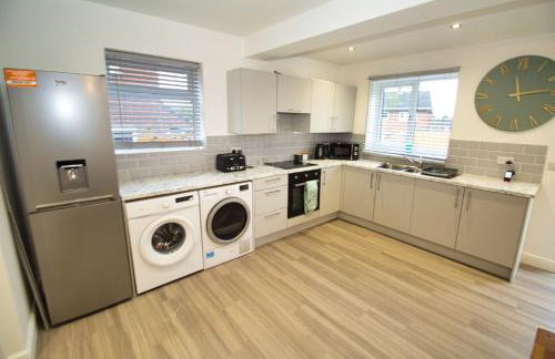 3 Bed Sleeps 5 Pet Friendly Free Parking - Foto 11