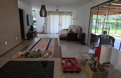 Casa de alto padrão com piscina,quadra e jacuzzi em condomínio - Foto 22