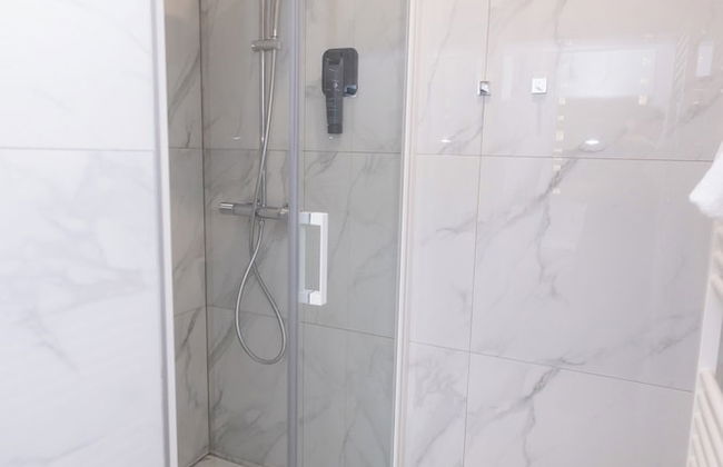 Kula & the Top - Photo 30