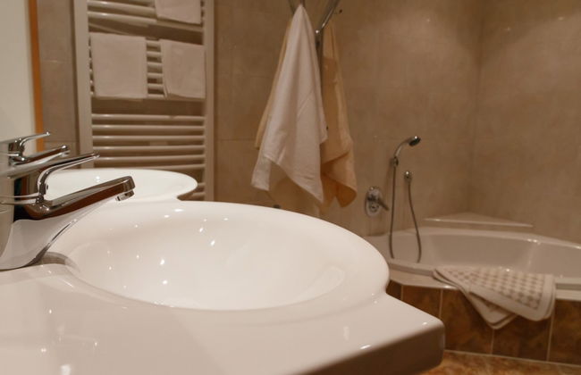 2 bedroom Apartment in Velden am Wörther See with garden and terrace - Photo 7