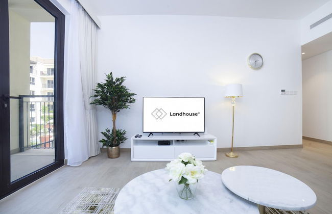 Signature 2BR in Port de La Mer - Photo 14