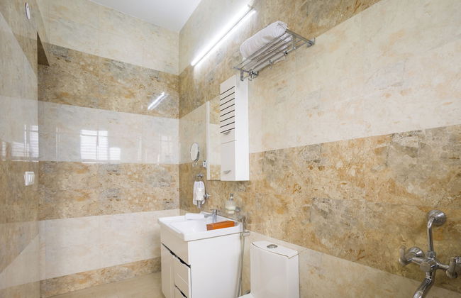 Alaya Stays 5 BHK Pet friendly with pvt pool - Ashirwad Farms - Foto 33