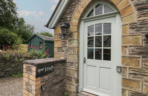 Upper Vestry - Photo 2