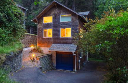 Cozy Cannon Beach Home Near Haystack Rock Downtown Steps from the Sea by AvantStay - Foto 3