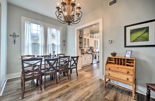 Spacious Abode, Walk to Texas Heroes Square! - Foto 7