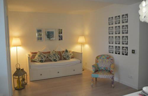 Amazing Beach & Pool Apartment with Garden - Foto 34