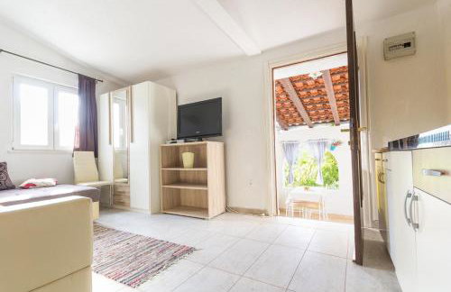 Family-friendly apartments with swimming pool Rogac, Solta - 19809 - Photo 26