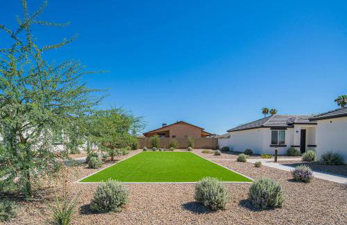 Serene 2BR Home with Premium Beds - Foto 34