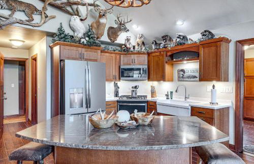 Northwood Tours Escape Hot Tub and Lake Access! - Foto 7