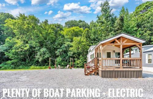 6 A Little Wanderlust Lux Tiny House, Firepit, Boat Parking, 5 Mins to Lake, Downtown - Foto 29