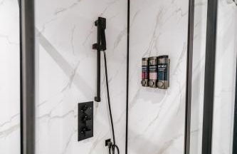 Bottom of Royal Mile 7 Beds Sleeps 12 3 Bthrooms - Photo 45