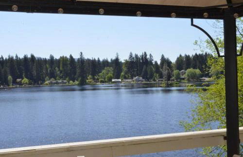 Guppies Lakehouse-Prvt. Lake Acc, Close to Rainier - Foto 13