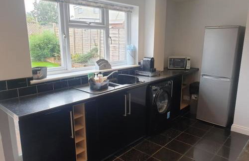 Coates Road-Spacious 4 bed home-near RD&E-parking - Foto 4