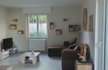 Le Cabinet-Charmante maison avec terrain - Foto 1