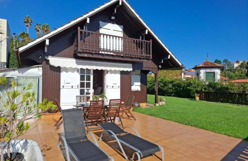 Casa de madera sobre el mar - Foto 4