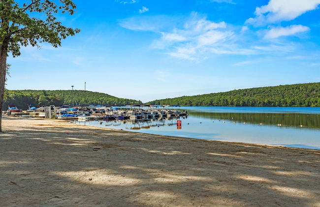 Twin Waters by Avantstay Patio Pool Table - Photo 44