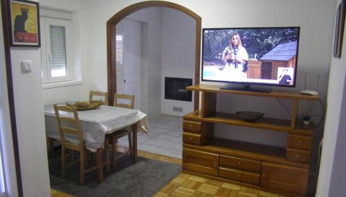 House in quiet place, free parking - Foto 1