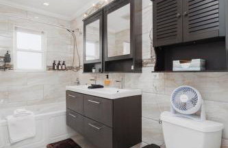 The Green Oasis Duplex 12 minutes away from JFK - Foto 11