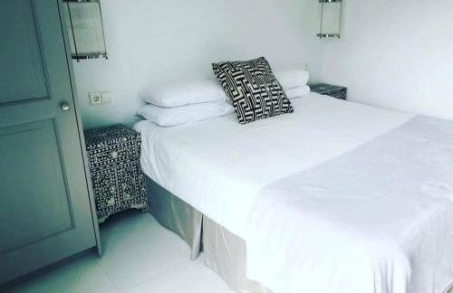 Villa Luxe, Puerto Banus, Marbella - Photo 2