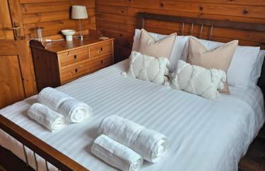 Captain’s Cabin - Photo 7