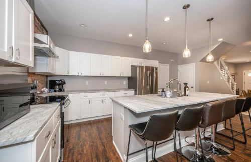 The Ruth House - Historic 4 BDR - Foto 7