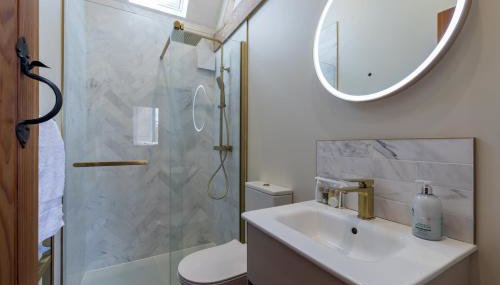 Country Cottage with Hot Tub - pre-heated for your arrival - Foto 5