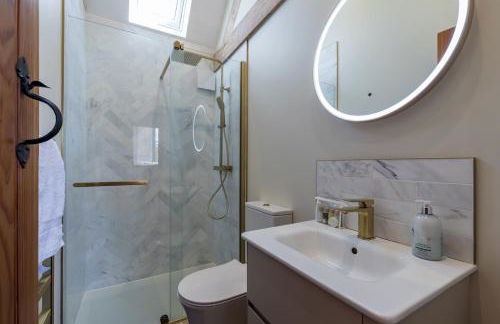 Country Cottage with Hot Tub - pre-heated for your arrival - Photo 5