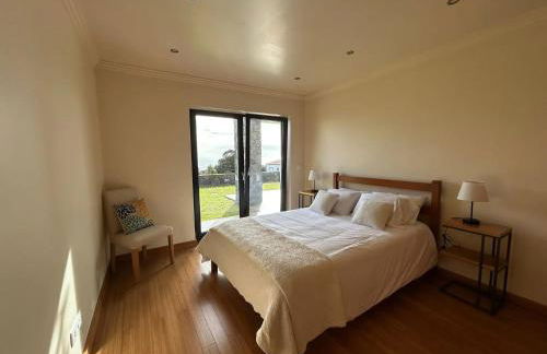 Charming house with garden in Angra do Heroísmo - Photo 27