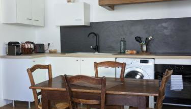 Au chalet d'Illiers Combray, grand jardin arboré - Photo 2, pet friendly