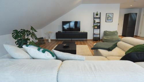 MaMa-Apartments - Netflix, Balkon, Kaffee & Tee, WIFI, Waschmaschine, familienfreundlich, kostenloser Parkplatz - 125 qm - Foto 4