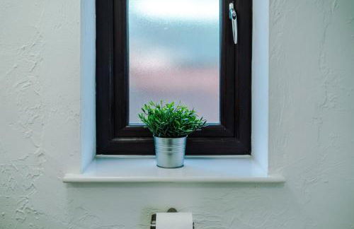 Spacious 4-Bed House Near Wigan Warrington - Foto 46