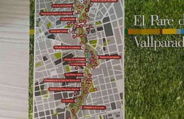 Big Family Terrassa Parking and noise free - Photo 23