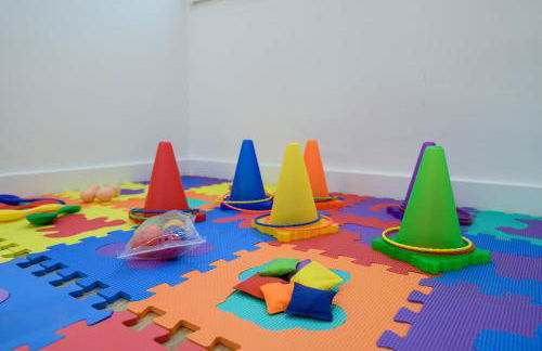 APT-Inside the Wall-Family,Games,Relax,History - Foto 45