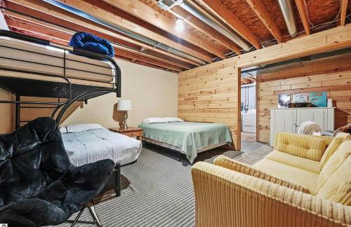 The Hillside Hideaway at Crystal Lake - Great Spa! - Foto 48