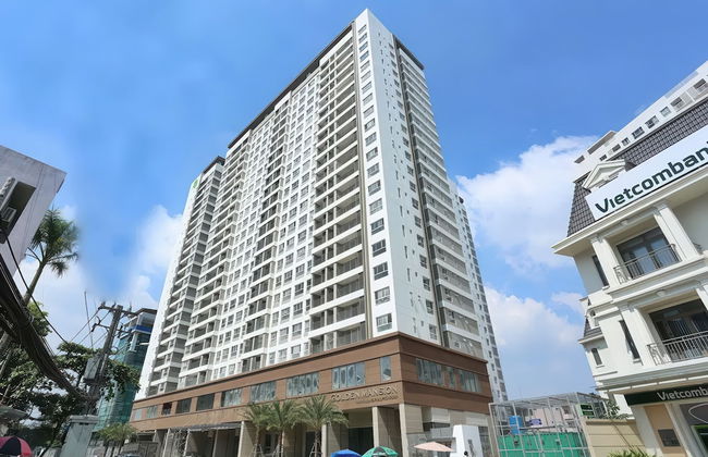 Golden Mansion - Transit Apt Free POOL & GYM - Photo 1