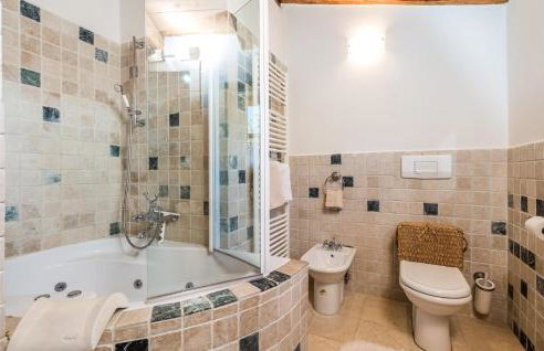 Amazing Home In Moscenice With Wifi - Photo 40