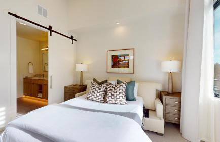 The Residences at One Twenty Unit 302 - Foto 37