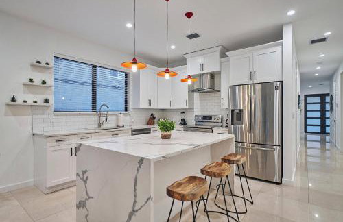 Modern New Construction Villa - Foto 23