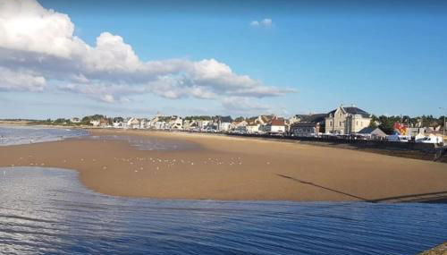 FRONT DE MER, meublé de tourisme sur le port - Photo 3