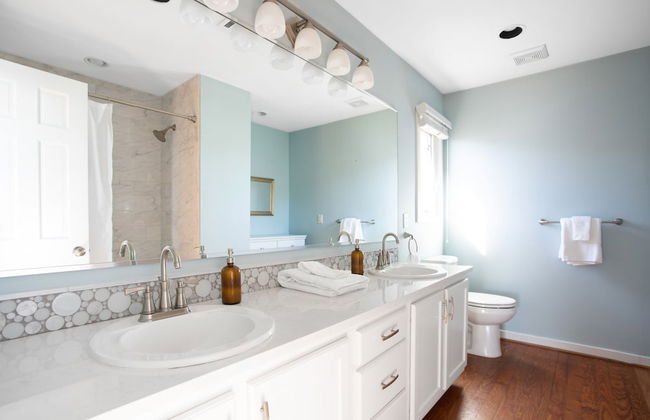 Lighthouse by Avantstay Beachfront View Home w Pool Table Ping Pong - Foto 24