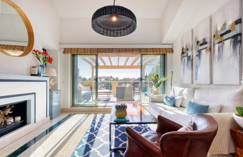 Beautiful penthouse overlooking marina channels - Foto 8