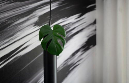 Black & White Apartment - Balkon, Netflix, Nespresso, Zentral, Messe - Foto 10