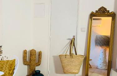 Exceptionnel studio vue mer refait à neuf - Foto 6