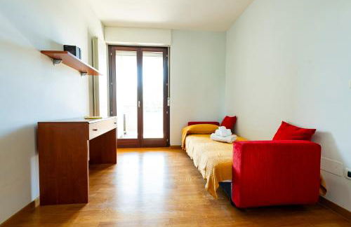 GuestHost - Bright Apartment with Terrace - Photo 18