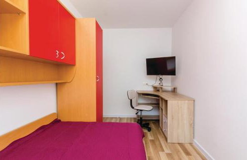 Three-Bedroom Holiday Home In Ston - Foto 26