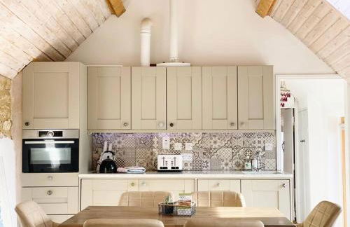 Charming Cotswold Barn, Near Diddly Squat, Soho Farmhouse - Foto 12