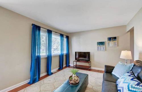 Spacious 4BR Near Convention Center-Family Friendly - Foto 12