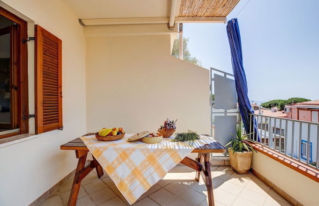 Restful Apartment in Cala Gonone with Balcony near Sea Beach - Photo 17