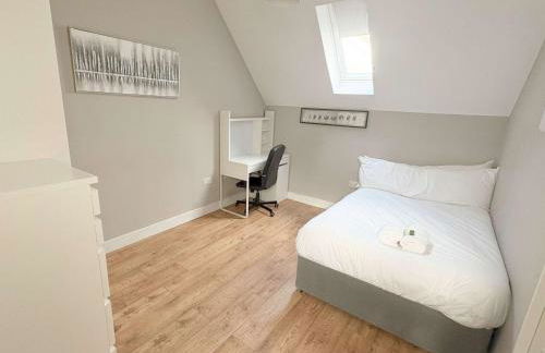 Four Bedroom Apartment in Fantastic Location - Foto 3