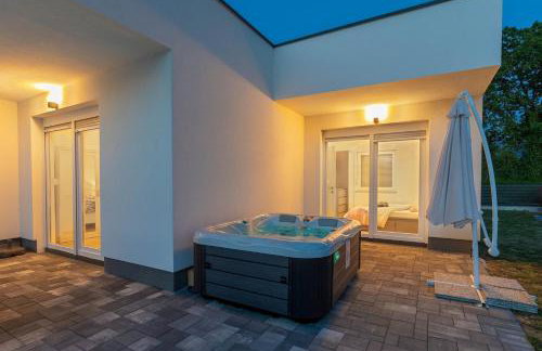 Villa Blue Lagoon - Private Pool and Whirlpool - Foto 31